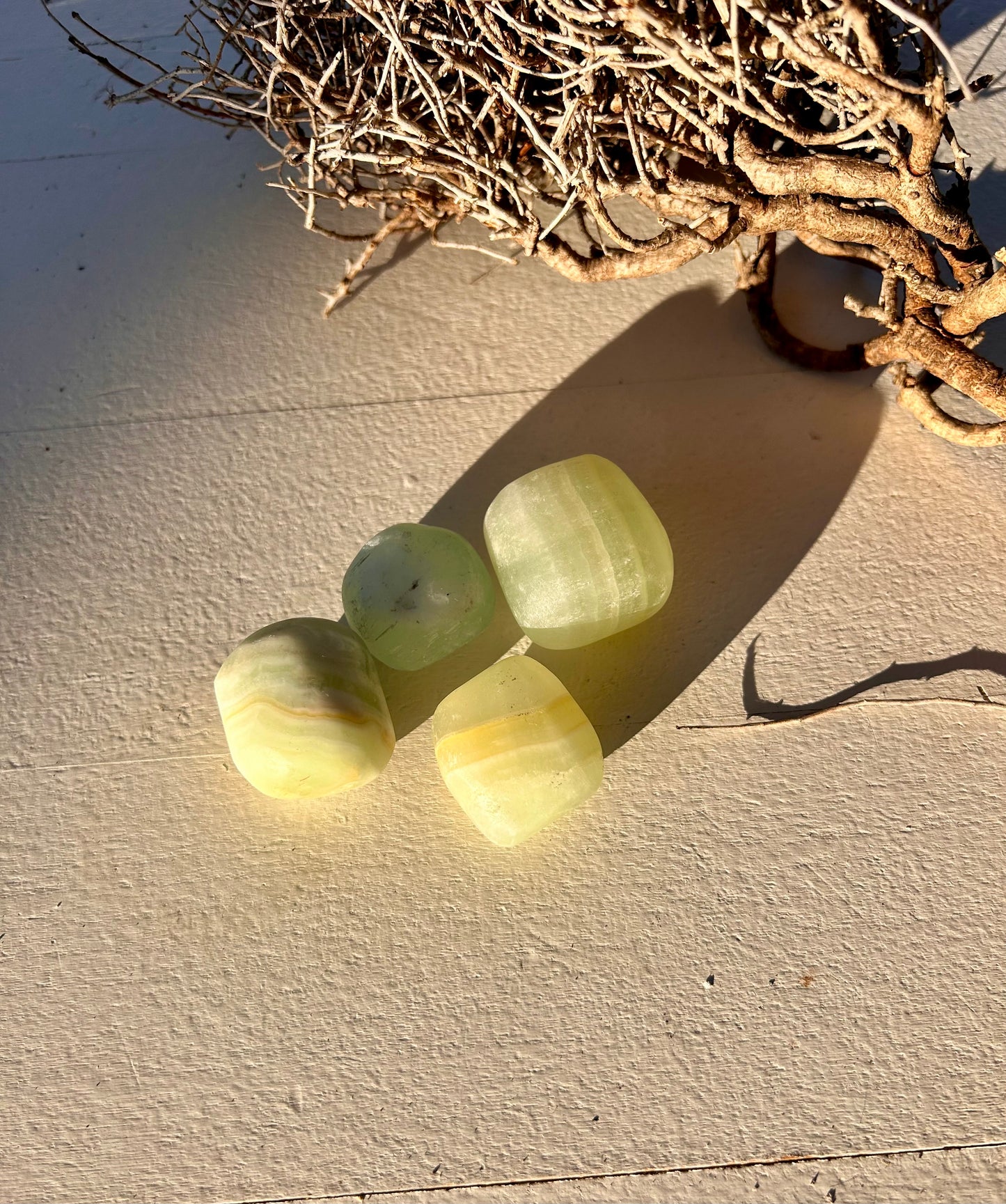 Aragonit  grün Trommelstein