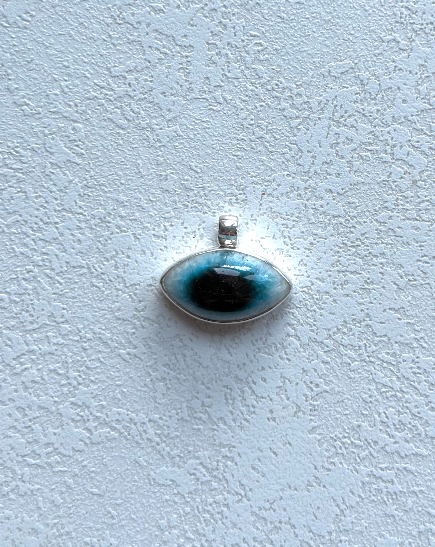 Blue Eyes Crystal – Anhänger  |  Einzelstück