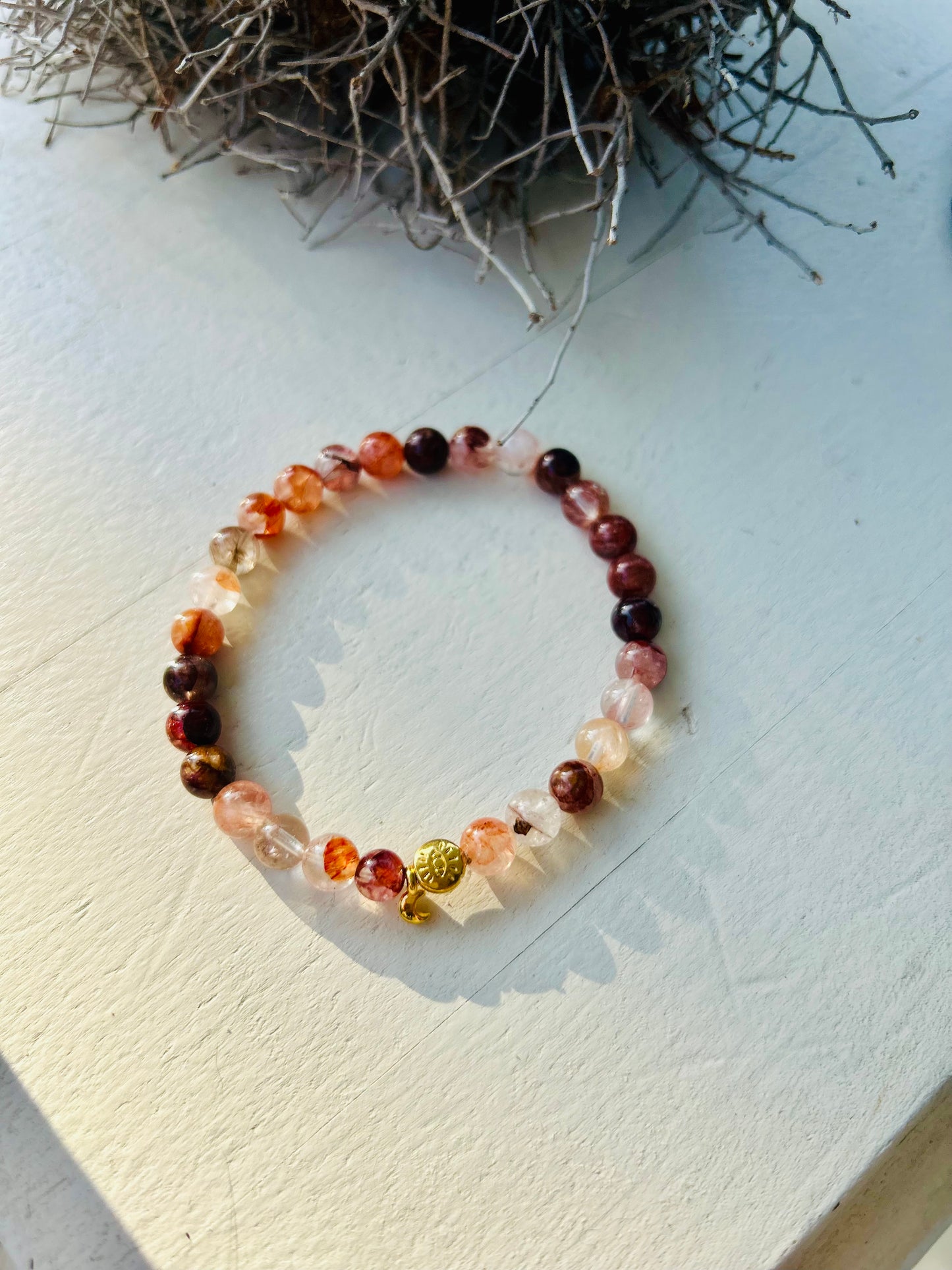 Red Healer Armband