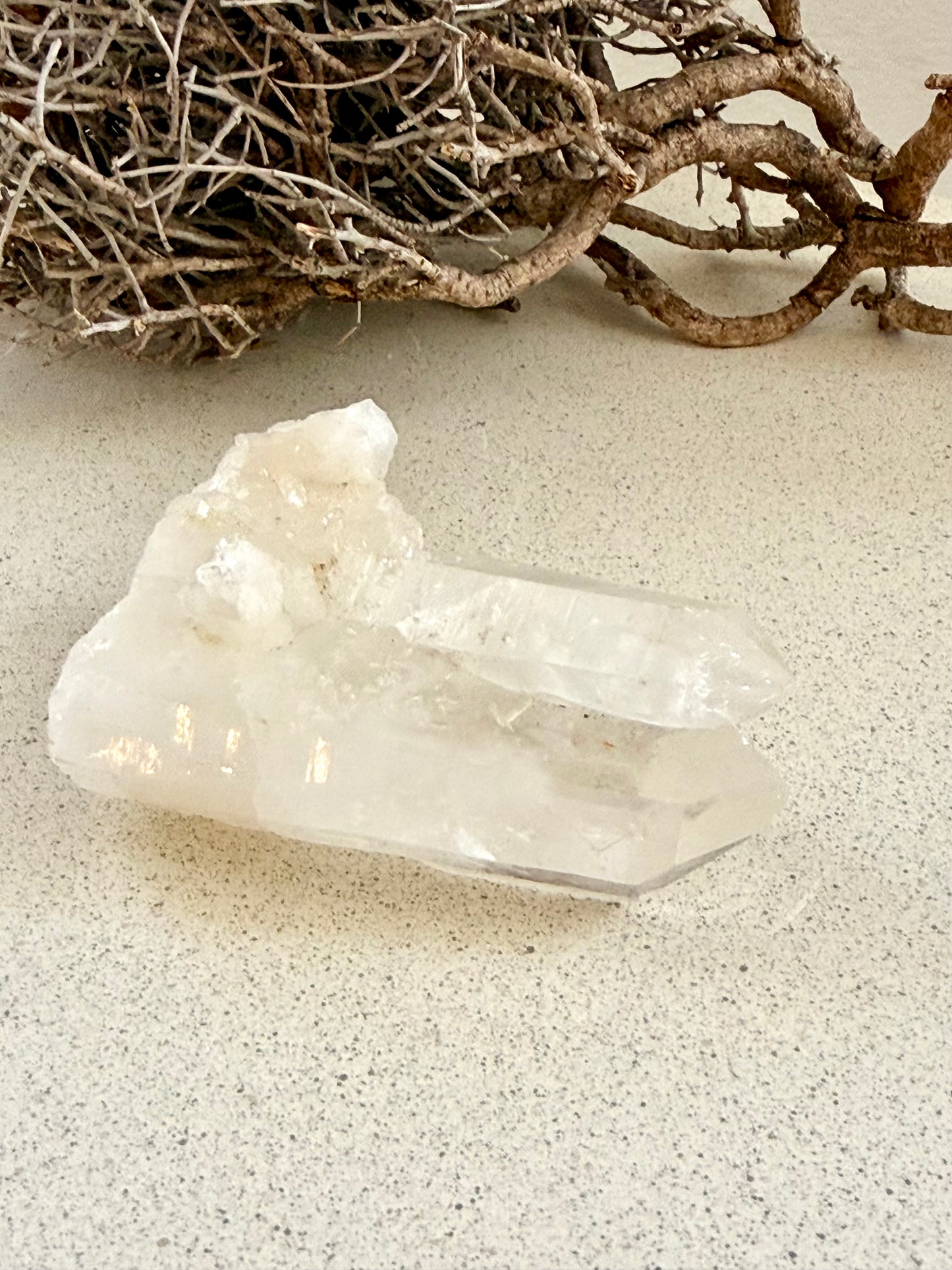 Bergkristall Doppelspitze · liegend · Einzelstück