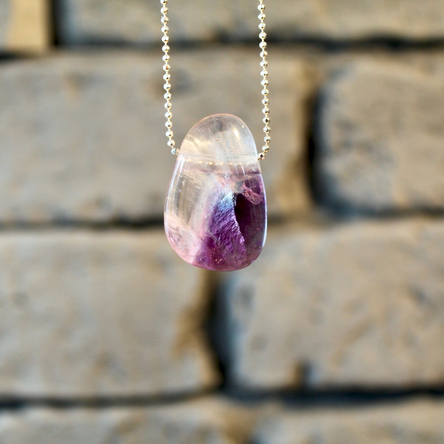 Fluorit Trommelstein Anhänger inkl. Lederband