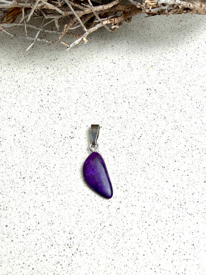 Sugilith – Anhänger