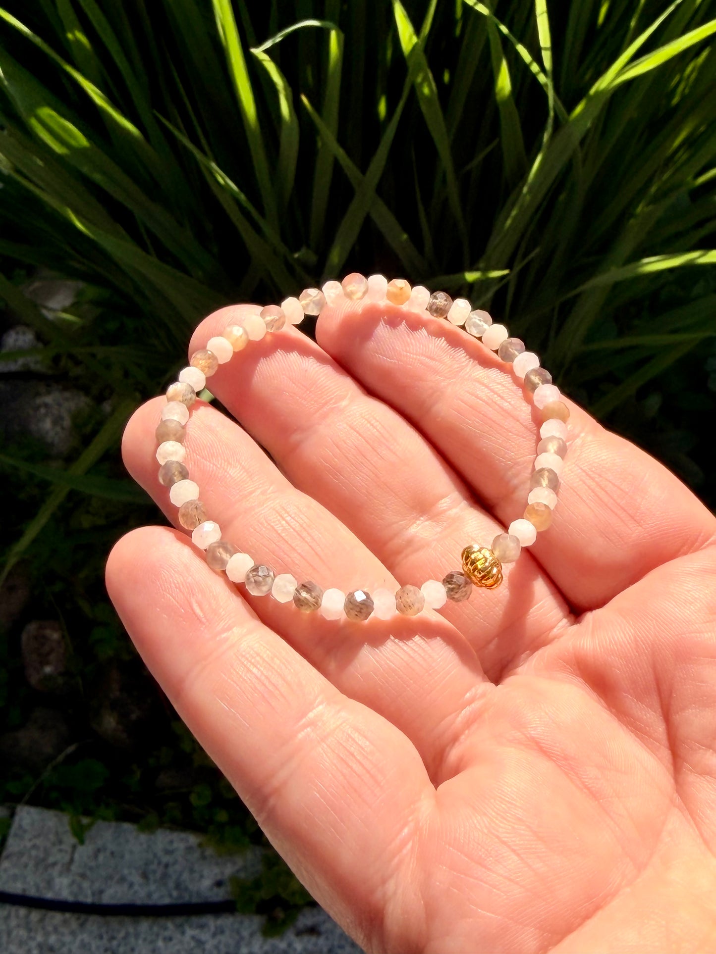 Rhiannon - Armband | Mondstein Morganit Kunzit Armband  Limited Edition