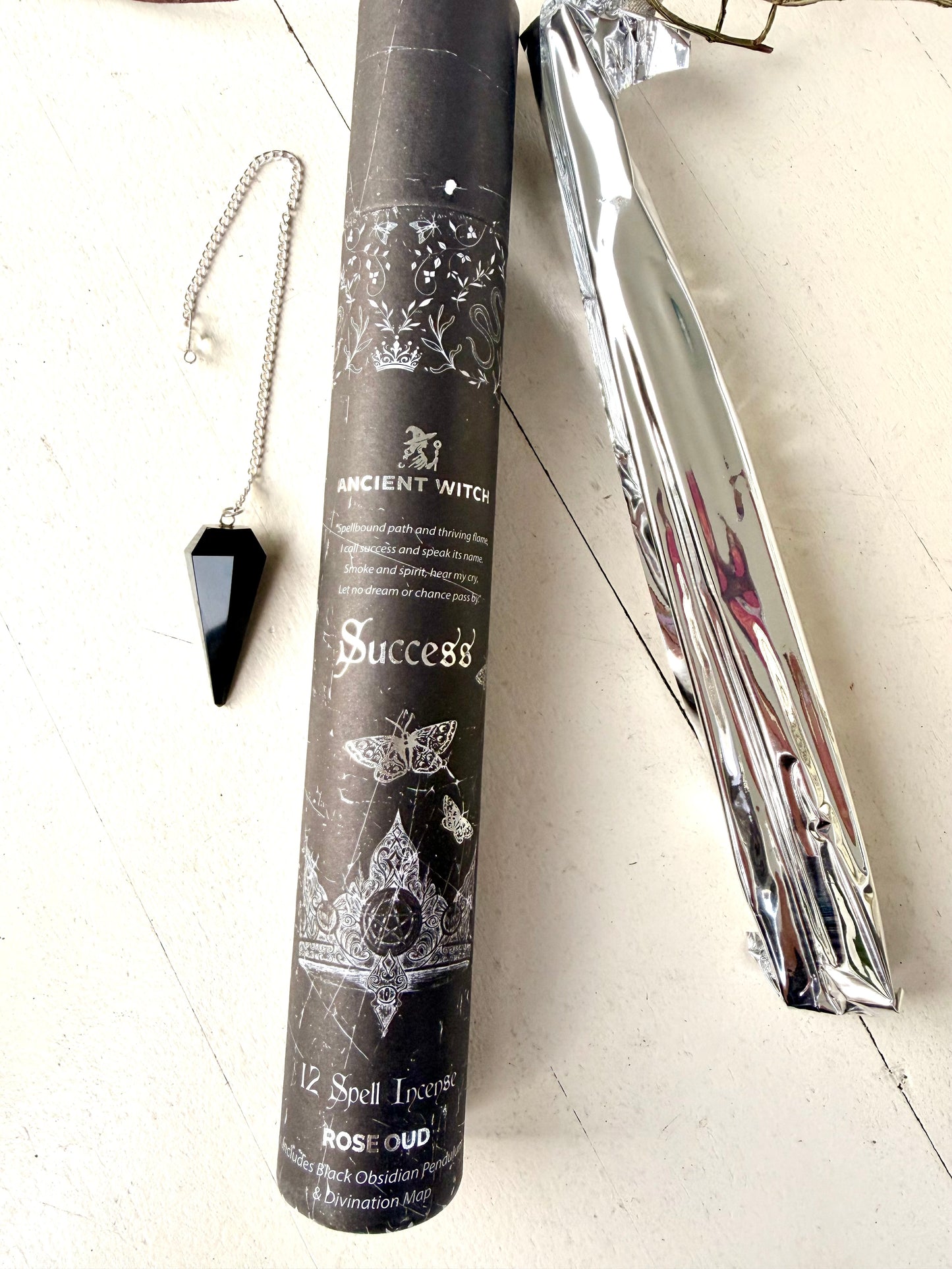 Ritual  – Räucherstäbchen & Pendelset