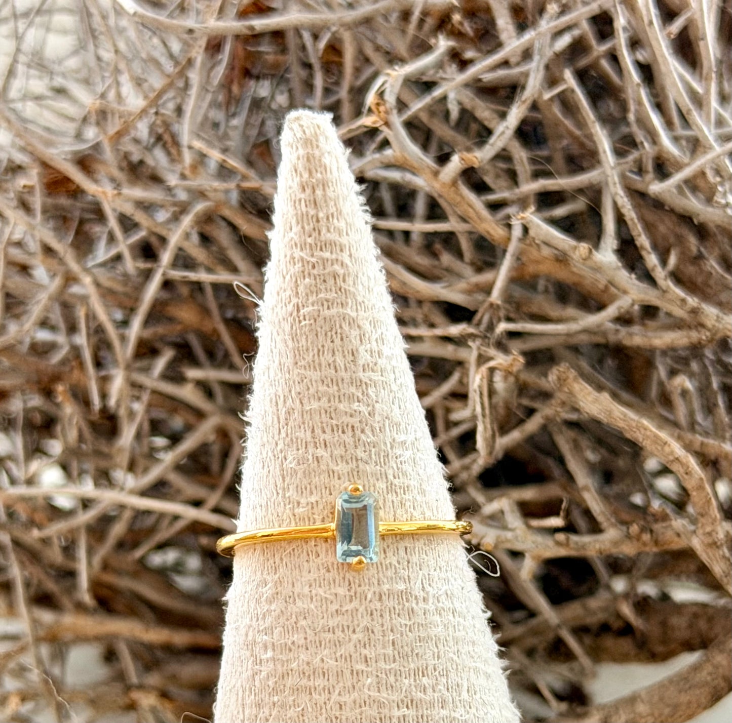 Golden Ballroom | Ring Collection
