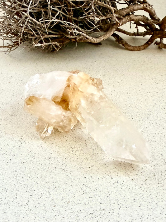 Bergkristall Spitze · Golden Healer · liegend · Einzelstücke