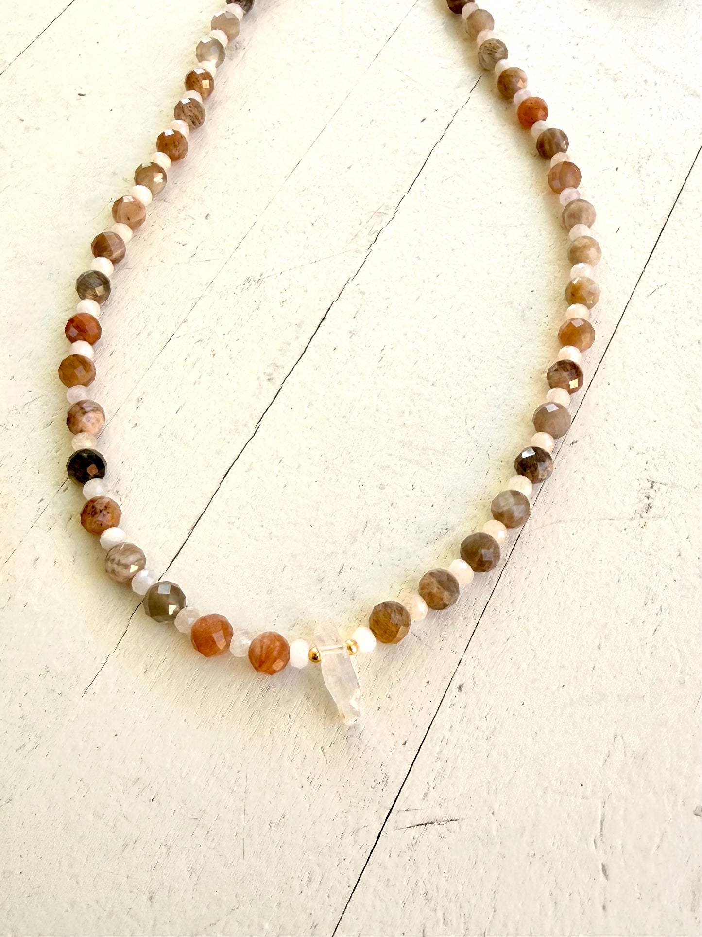 Rhiannon - Mondstein, Morganit & Kunzit Perlenkette | limited Edition
