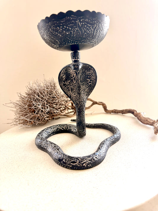 Räucherschale „Kobra“