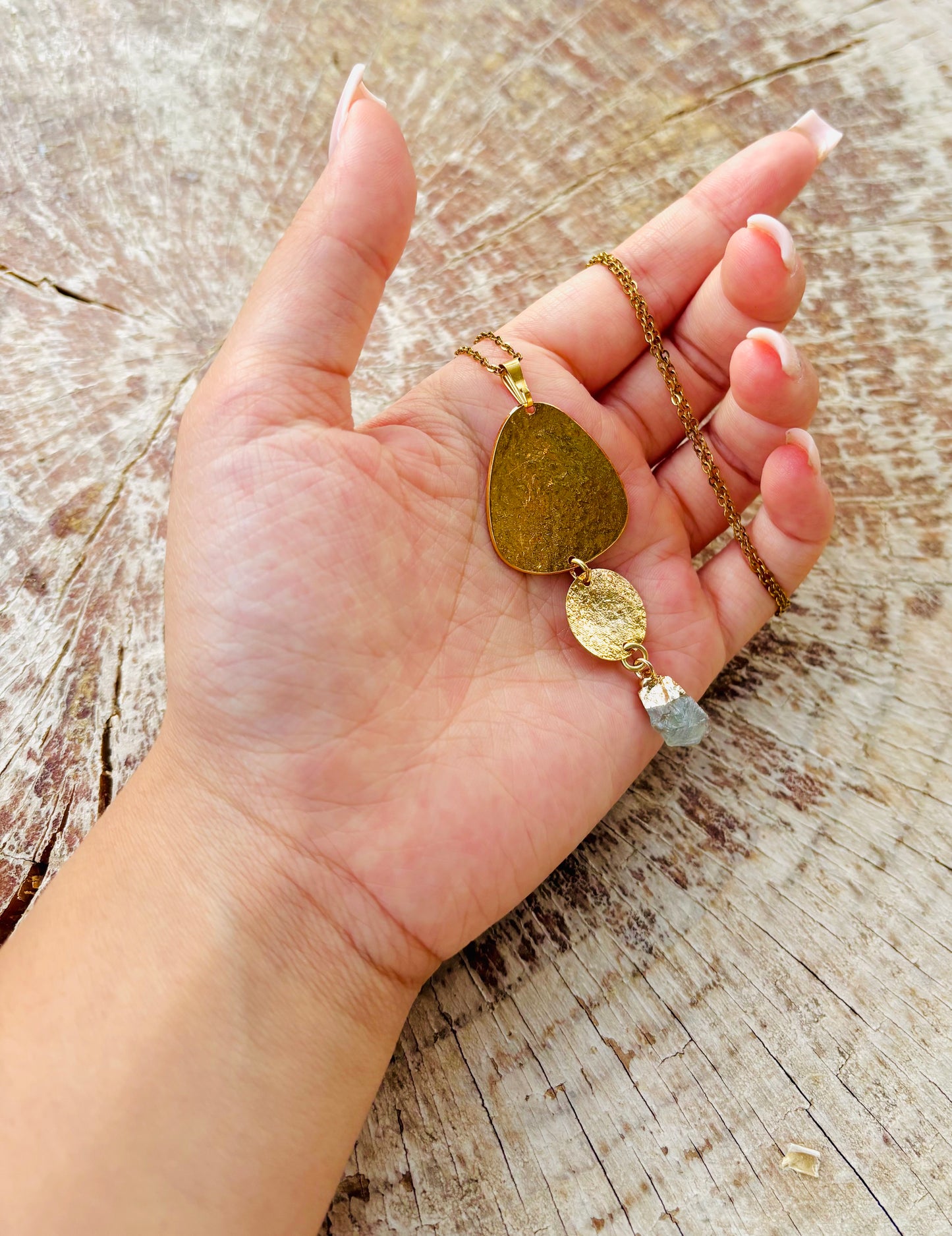 Isla Spirit – Edelsteinketten inspiriert von Ibiza | Limited Edition