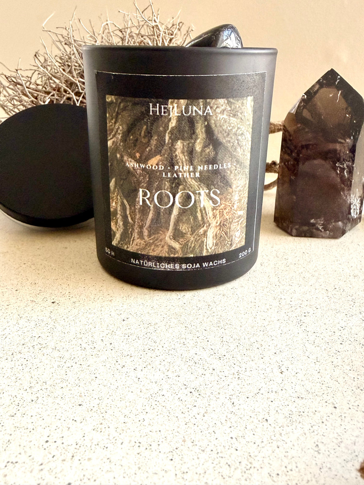 Roots Duftkerze – Erdende Holz- & Waldnote | HejLuna Studio