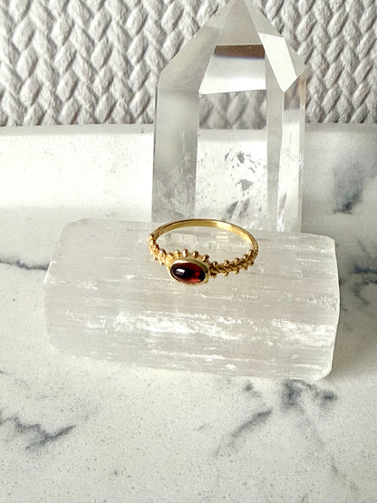Golden Ballroom | Ring Collection