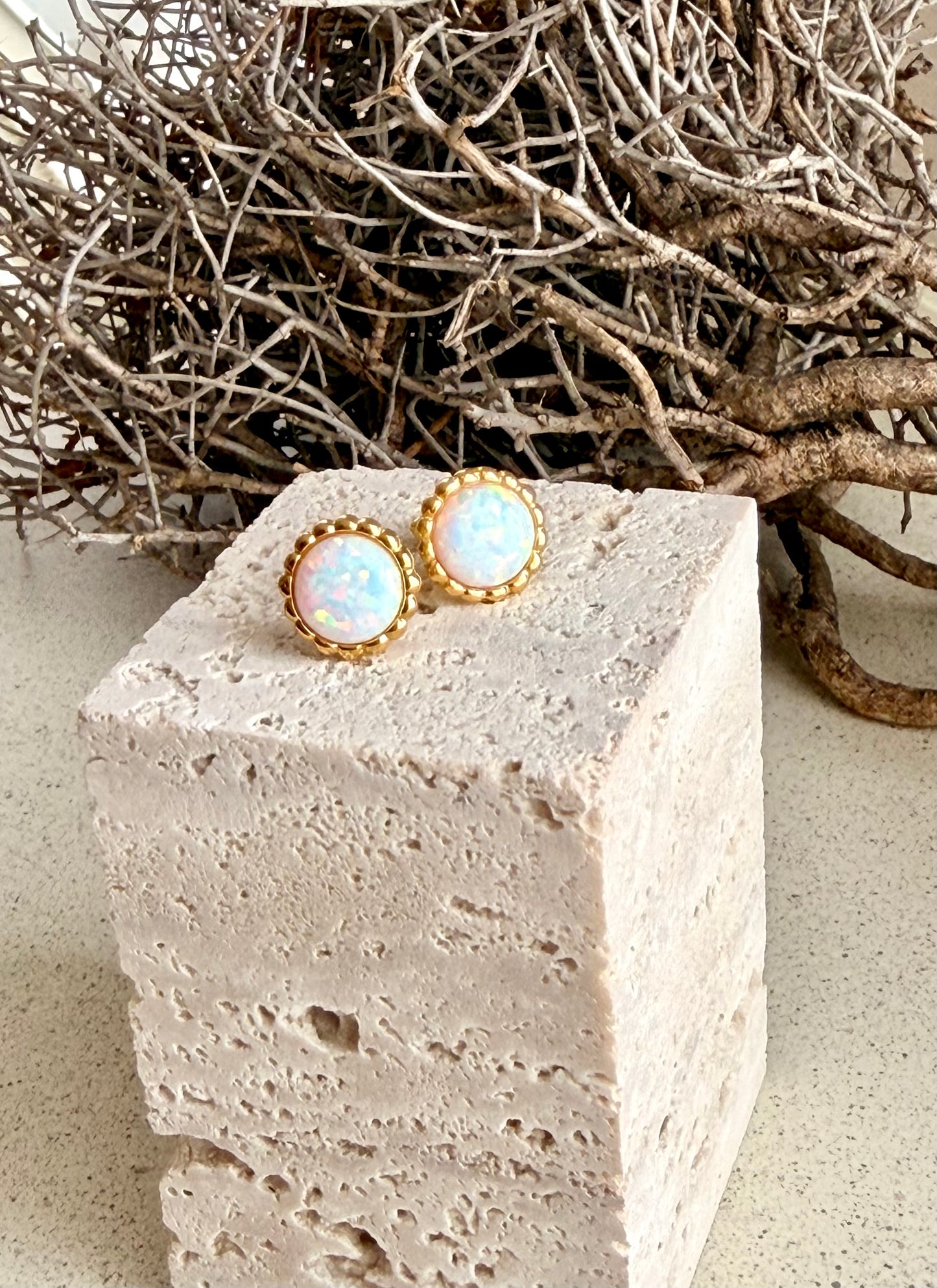 Queen Muse – Opal Ohrstecker