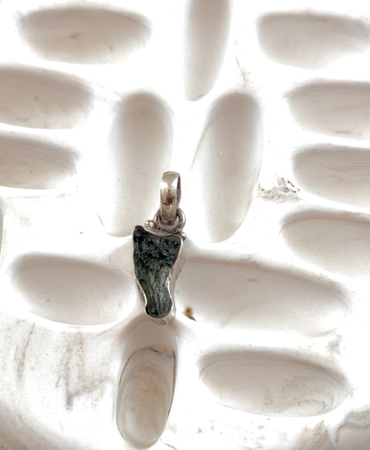 Moldavit Anhänger | Verschiedene Größen