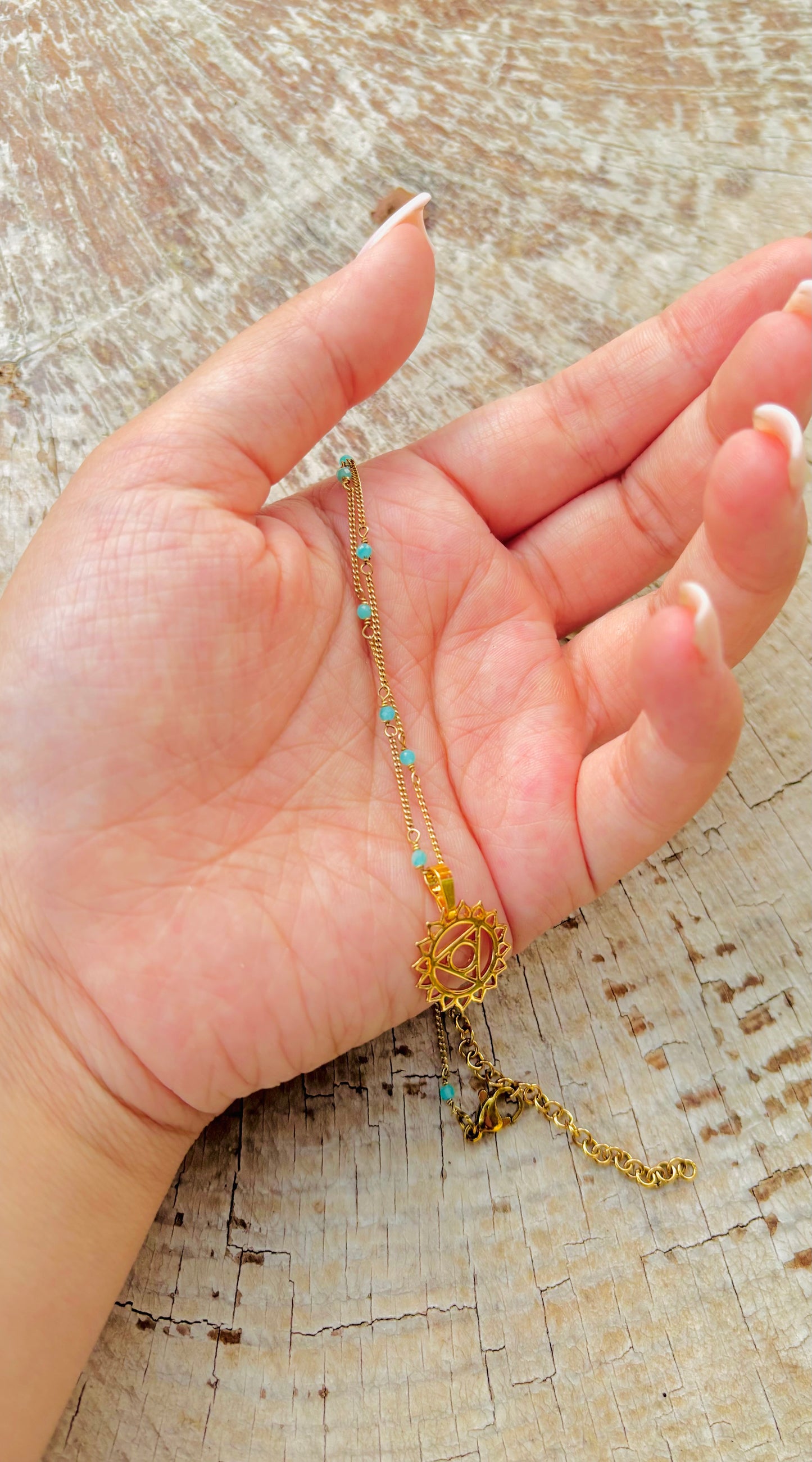 Isla Spirit – Edelsteinketten inspiriert von Ibiza | Limited Edition