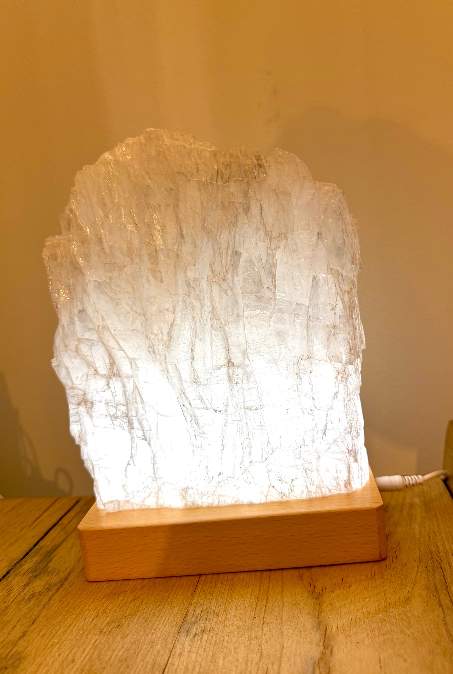 Selenit-Marienglas-Lampe | Ab ca.12.01.26 wieder erhältlich