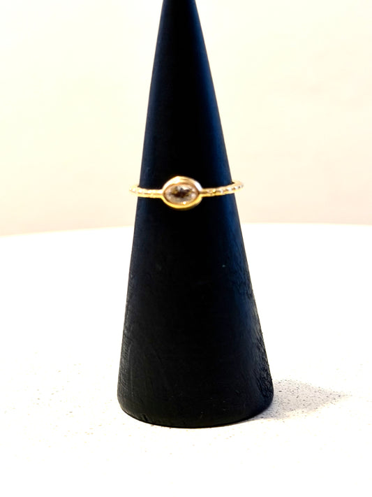 Whisper Light – Zirkonia Fine Ring · verstellbarer Edelstahlring