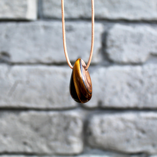 Tigerauge  Trommelstein gebohrt