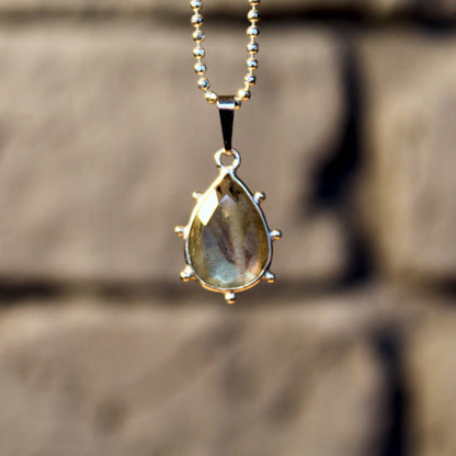 Goddess-Anhänger | Amazonit | Labradorit | Rosenquarz | Regenbogenmondstein